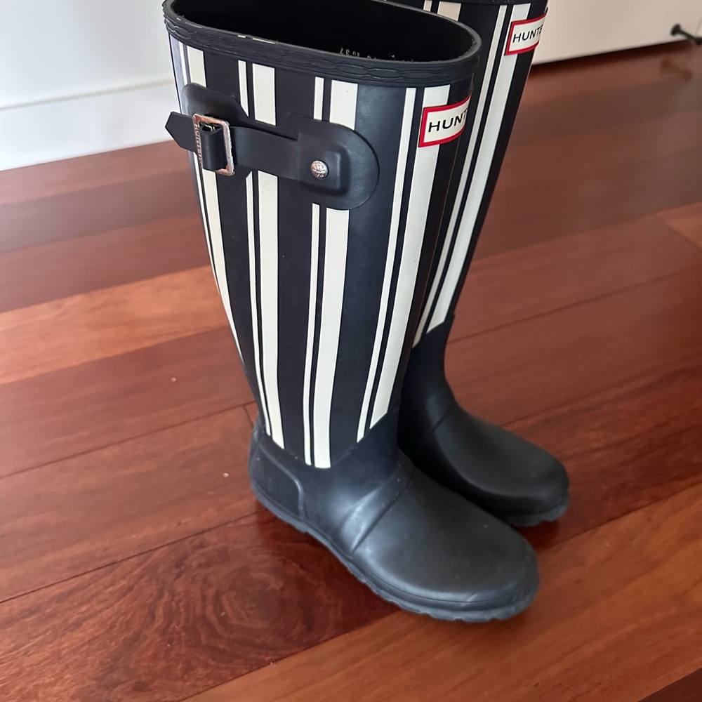 Hunter Monochrome Striped Tall Boots - Picture 2 of 3